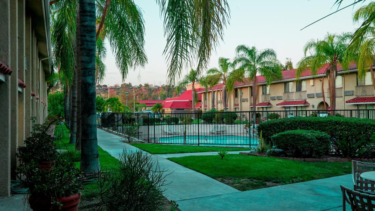 Motel 6 - Anaheim Hills, Ca Exterior photo